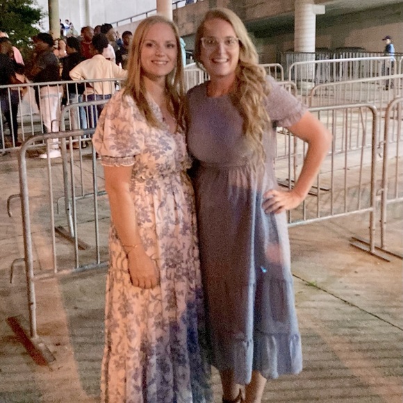 Meet your Posher, Nina - Picture 1 of 1